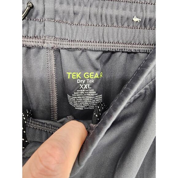 Tek Gear Men's Gray & Black Mesh Dry Tek Athletic Pull-On Shorts Size XXL - Picture 4 of 4